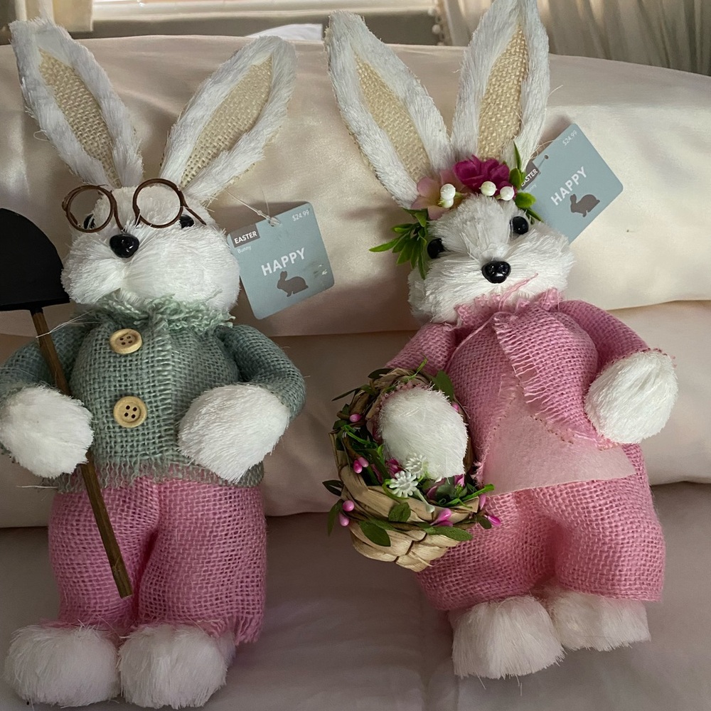 Stuffed bunnies - Picture 4 of 6